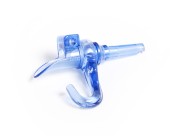 blue plastic bucket spouts, maple syrup bucket health spout, old style plastic spout, traditionnal spout, maple syrup spouts, ls bilodeau spout